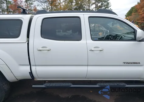 2007 Toyota Tacoma Base V6 z USA, uszkodzony, nr VIN 3TMMU52N47M003891